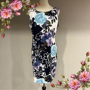 U-neck Floral Sleeveless fitted Dress size 12P